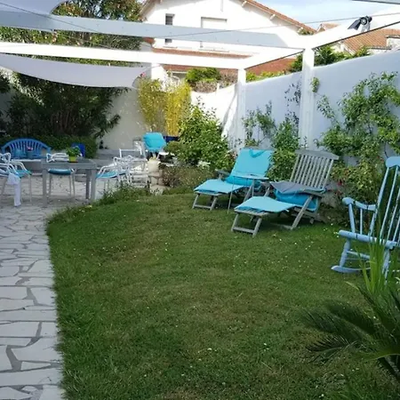 Bed & Breakfast La Lisee Bleue Royan